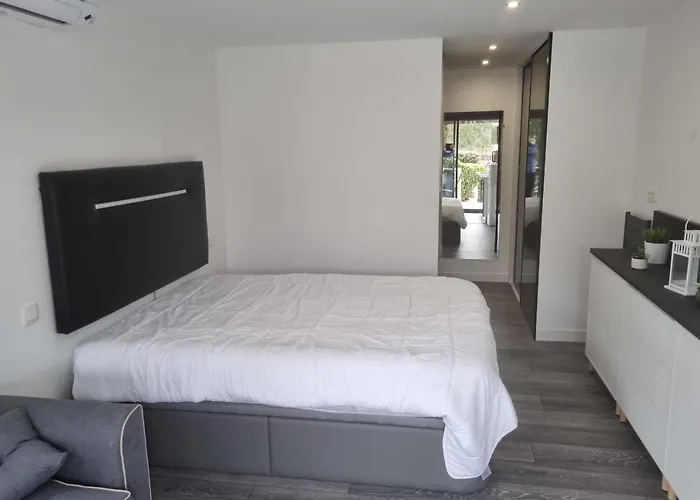 Naturiste Cap D'agde Port Vénus 1 Agde